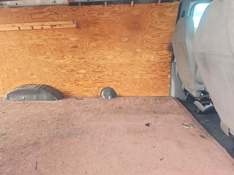 2001 Ford Econoline E250 Van