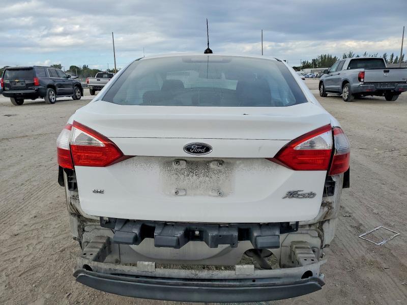 2015 Ford Fiesta se