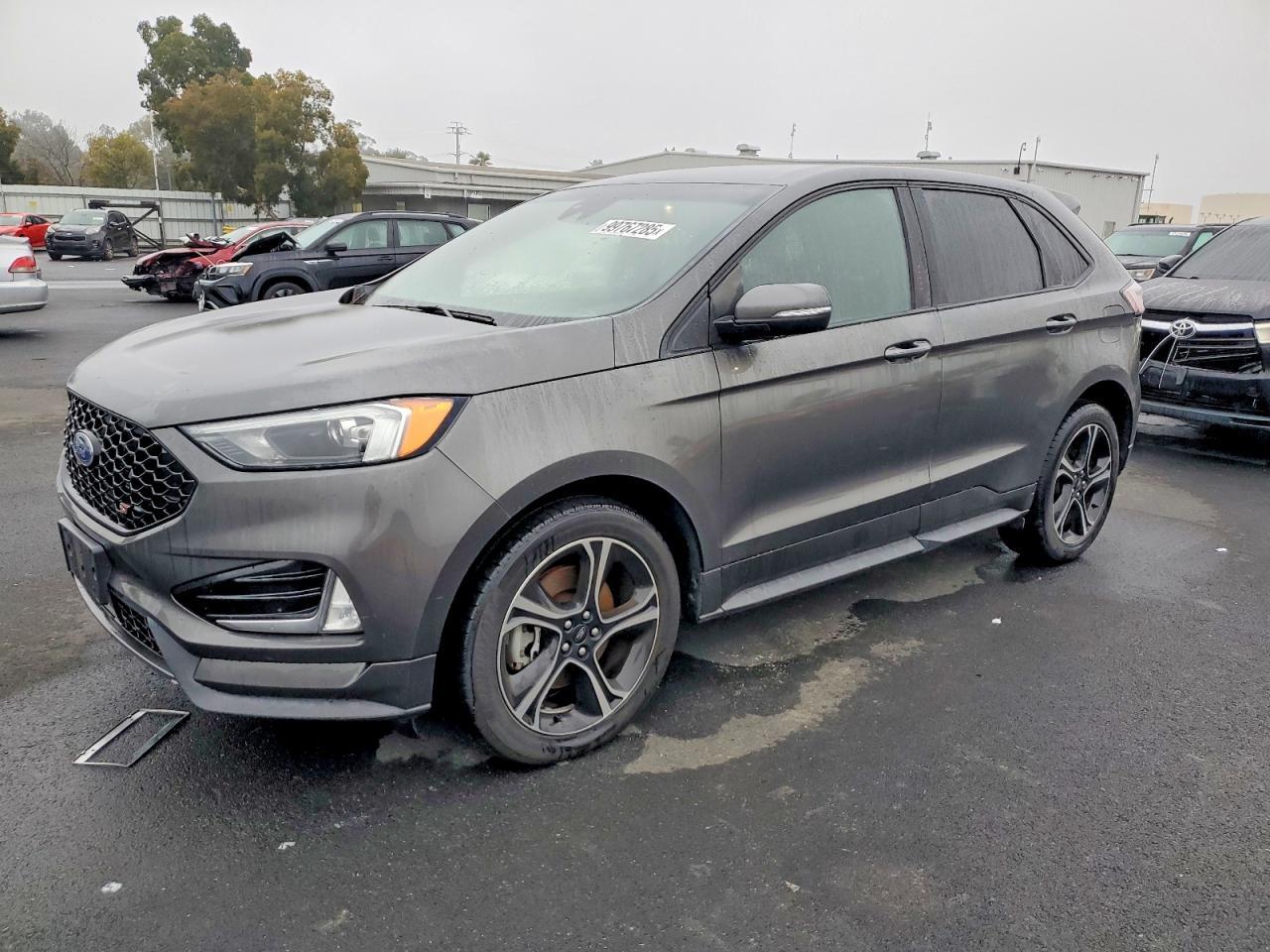 2019 Ford Edge st