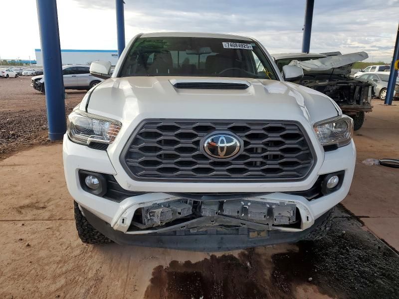 2020 Toyota Tacoma Double cab