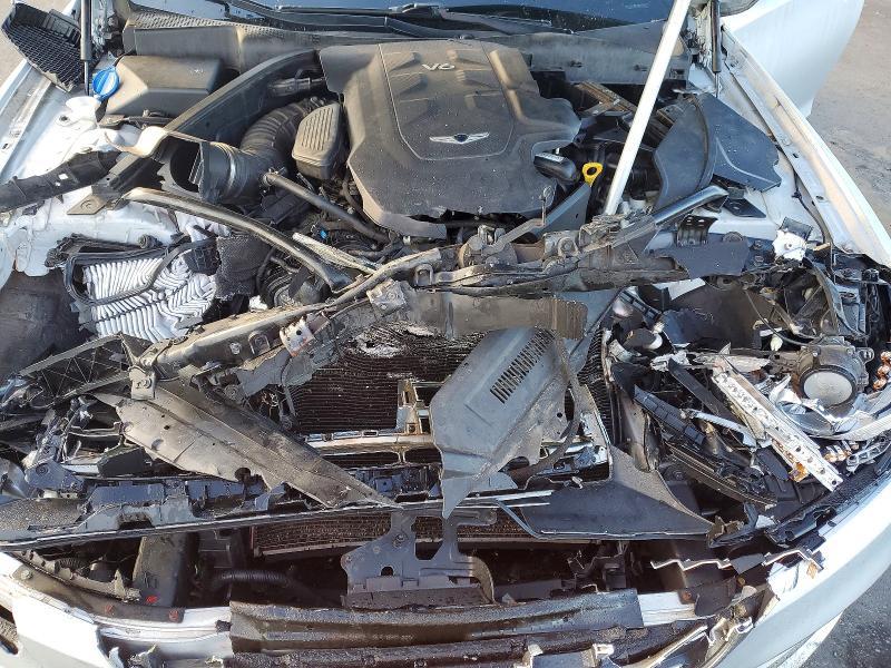 2018 Genesis G80 Base