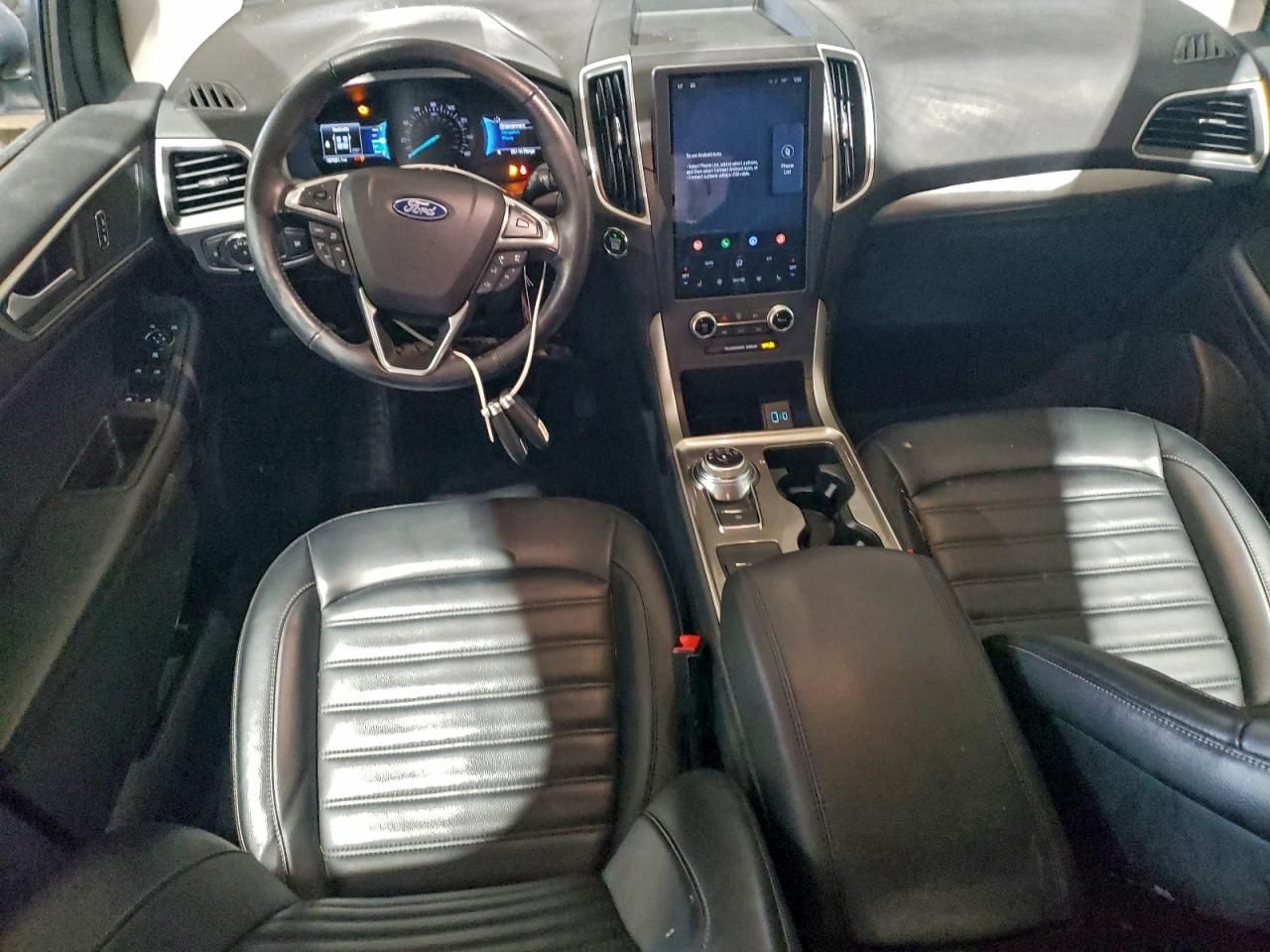 2023 Ford Edge sel