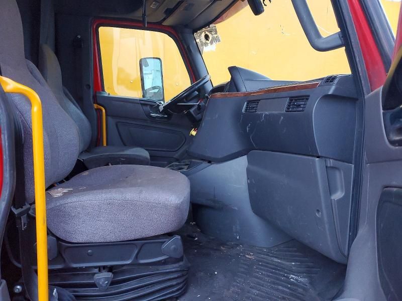 2022 International Lt625 Semi Truck