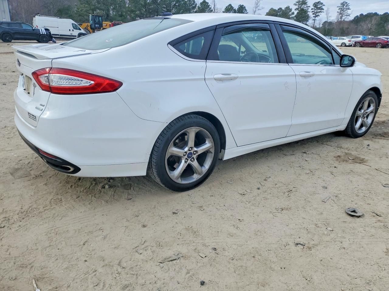 2015 Ford Fusion se