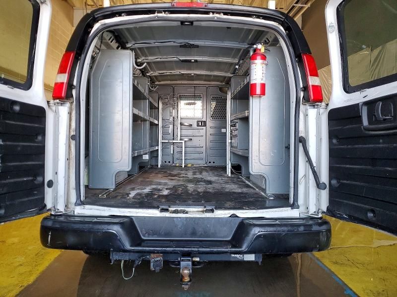 2016 Chevrolet Express 2500 Utility / Service Van