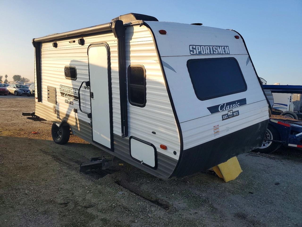 2021 Kz-Rv 2021 KZ Sportsmen Camper