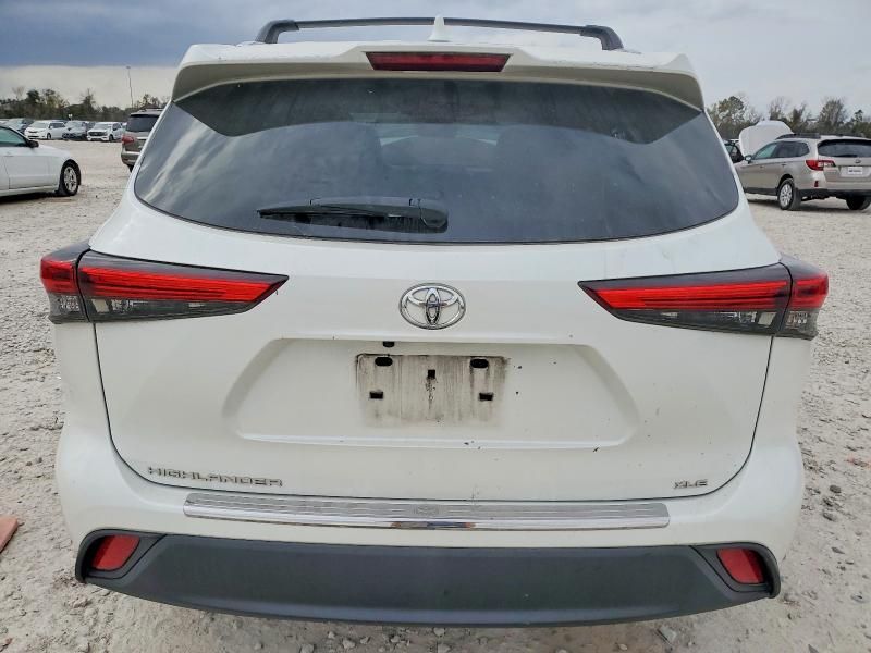2021 Toyota Highlander xle
