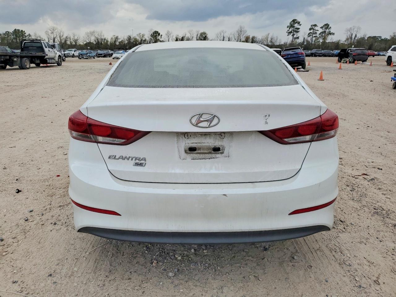 2018 Hyundai Elantra se