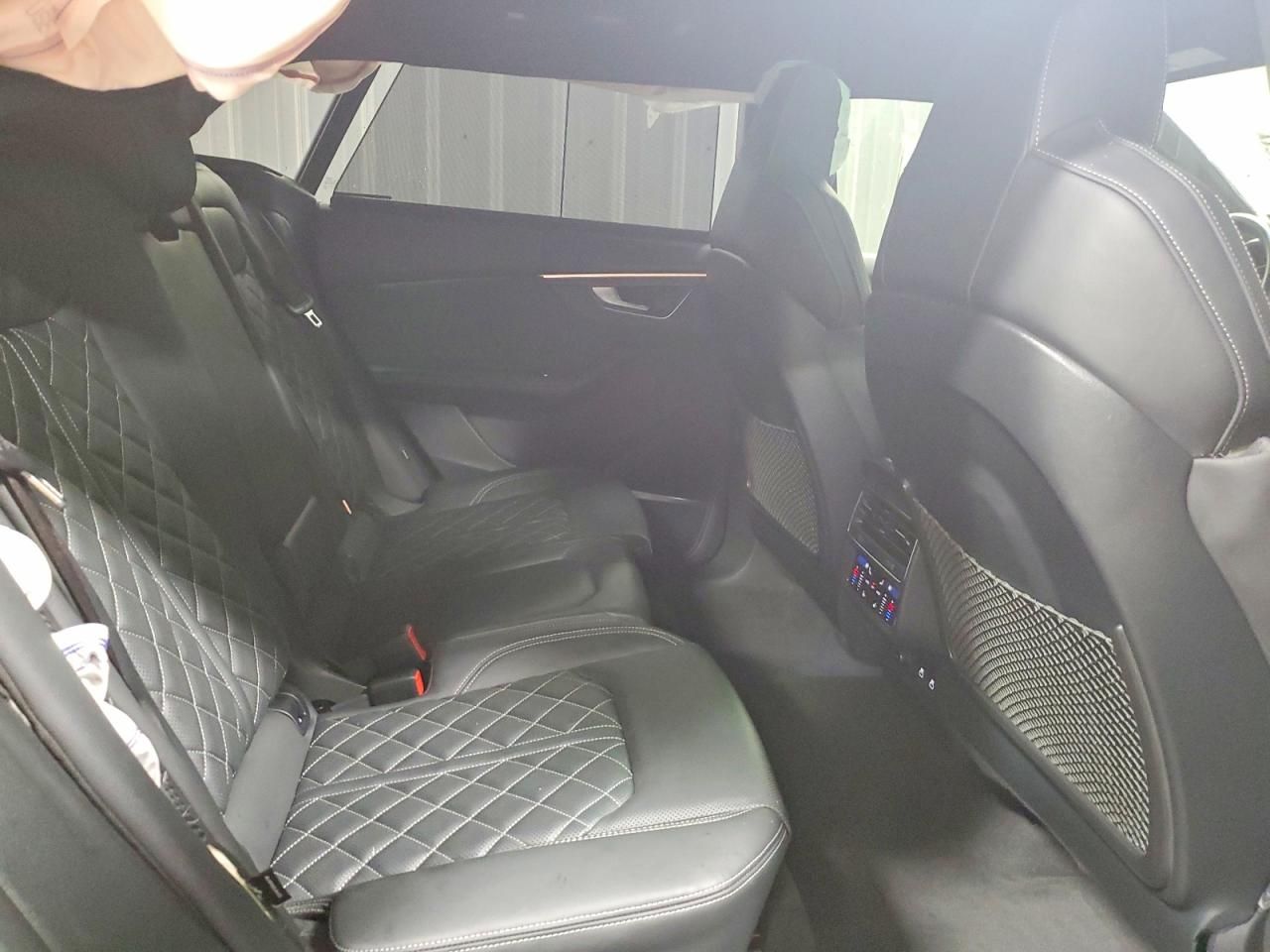 2023 Audi SQ8 Premium Plus