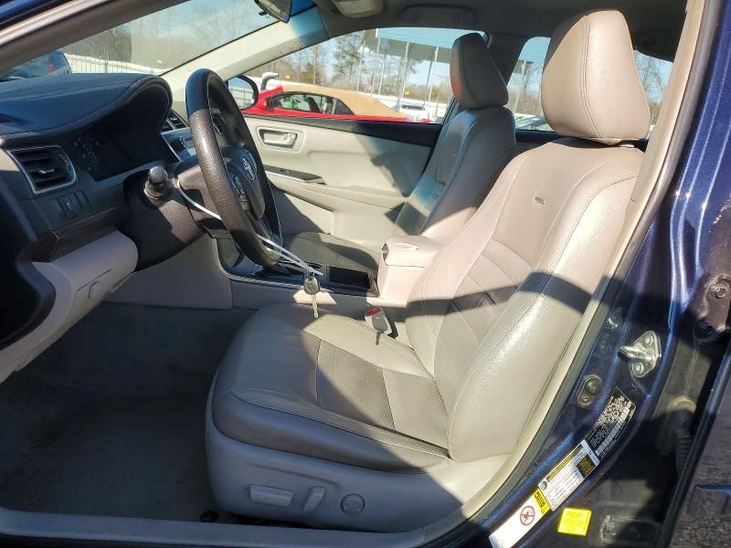 2015 Toyota Camry le