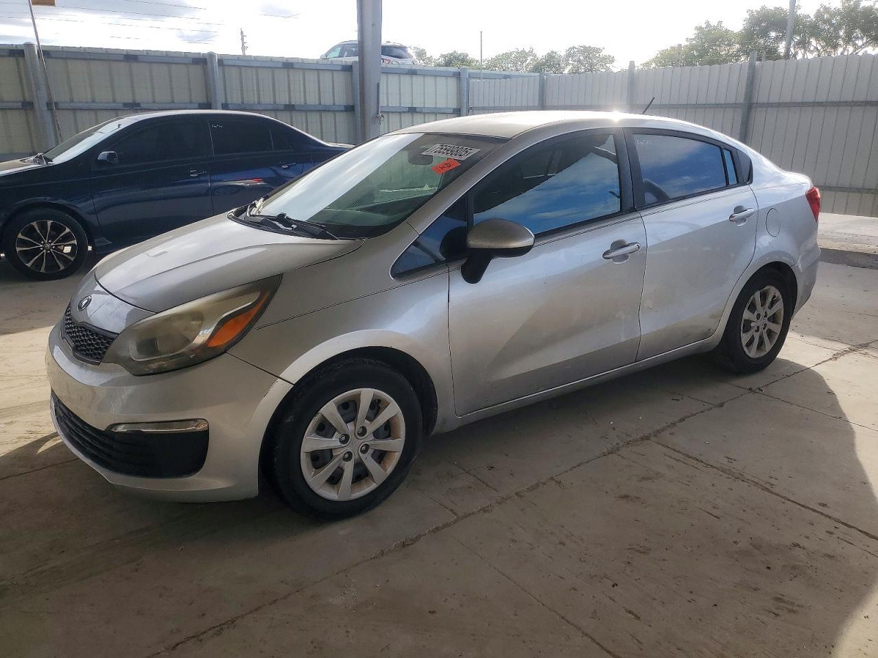 2017 KIA Rio lx