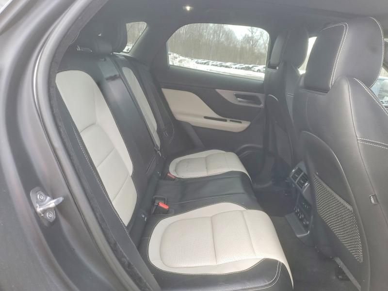 2017 Jaguar F-pace R-sport