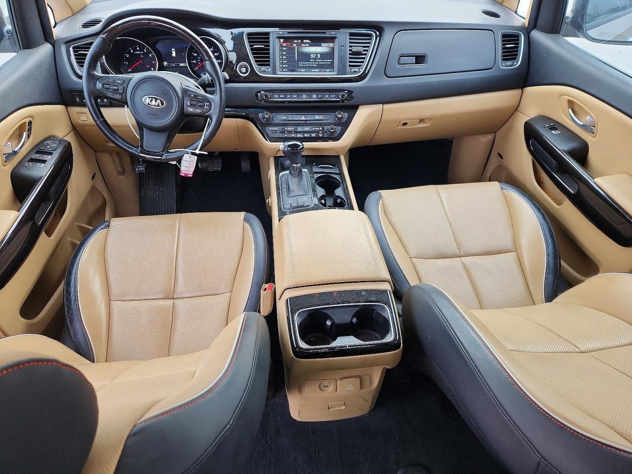2015 KIA Sedona sx Limited