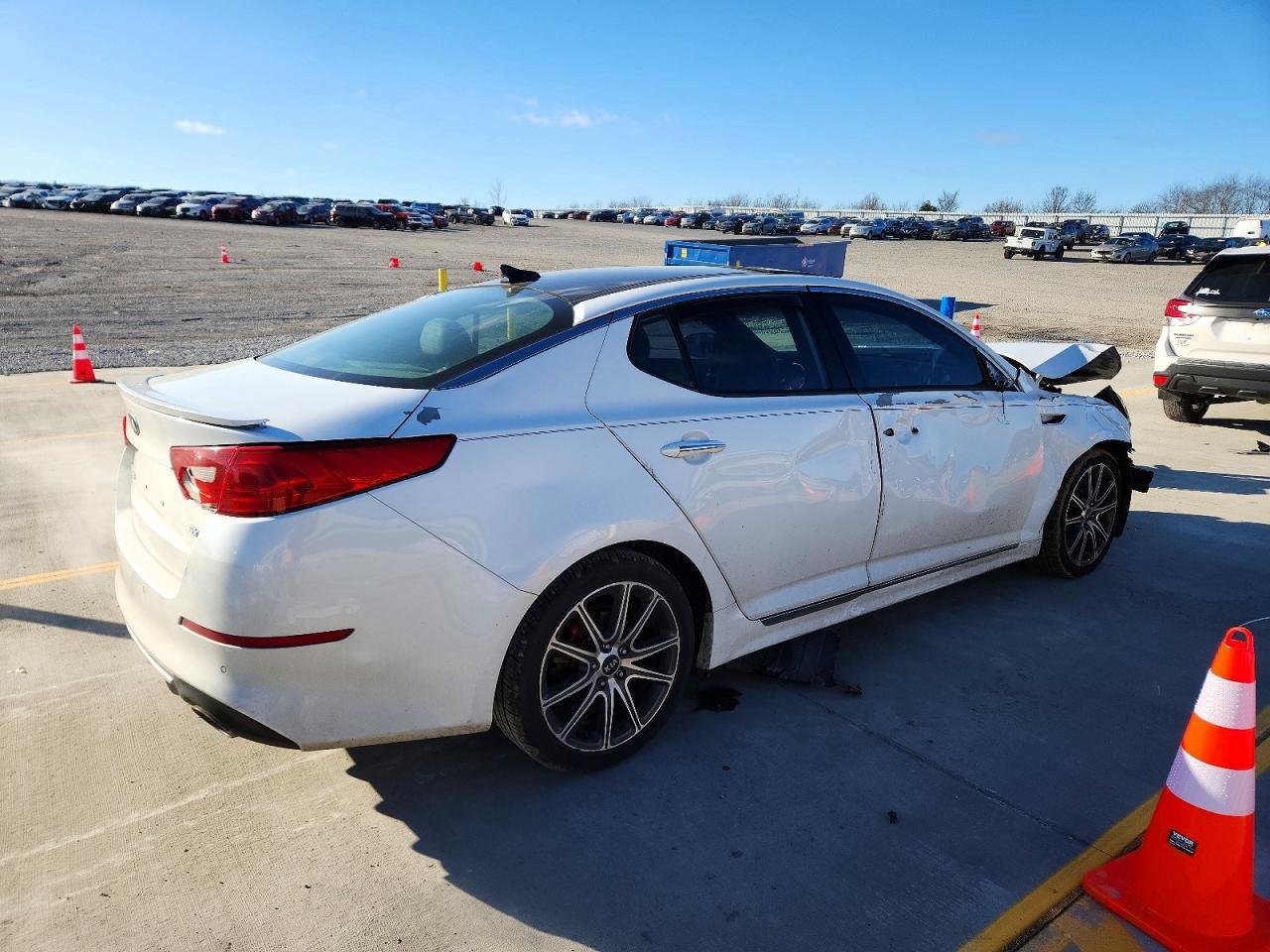 2015 KIA Optima sx