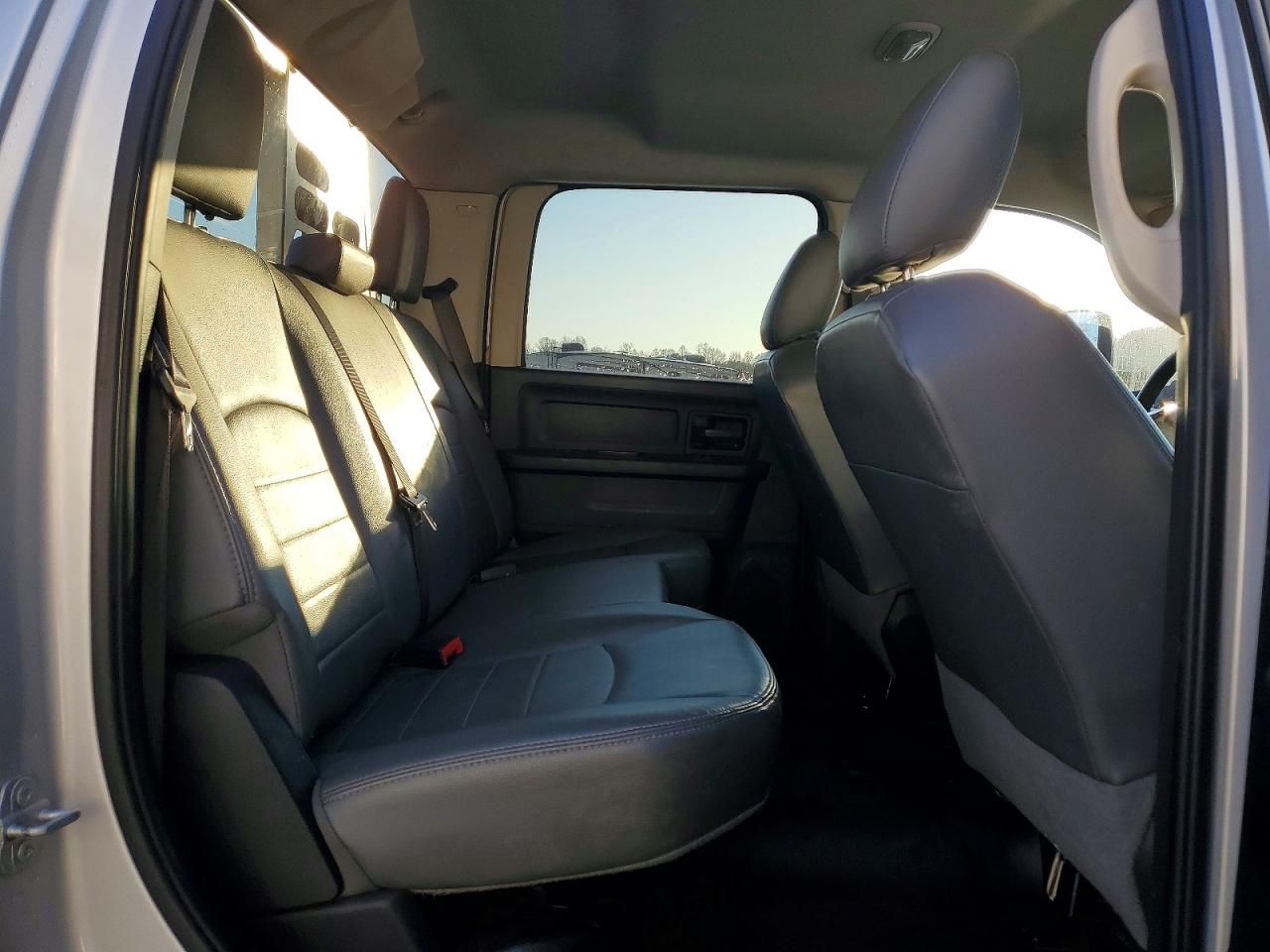 2018 Dodge RAM 3500 Cab & Chassis T