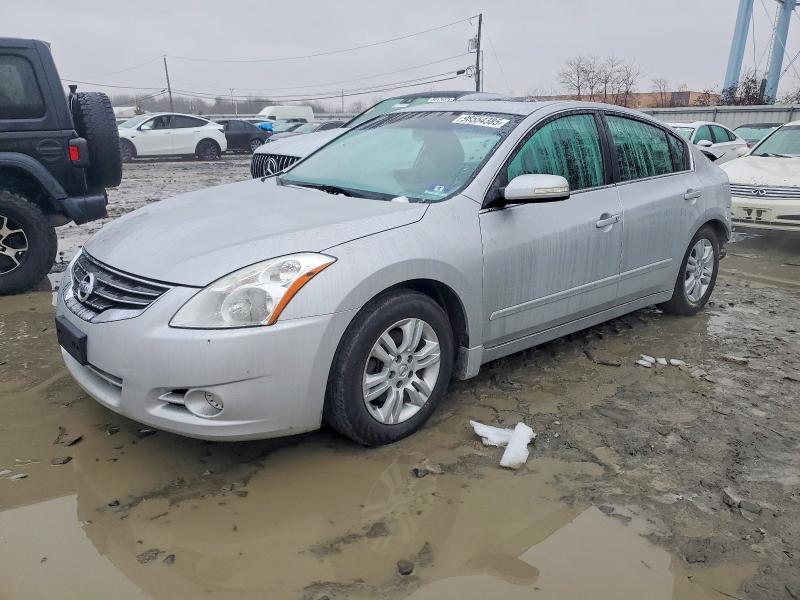 2011 Nissan Altima Base
