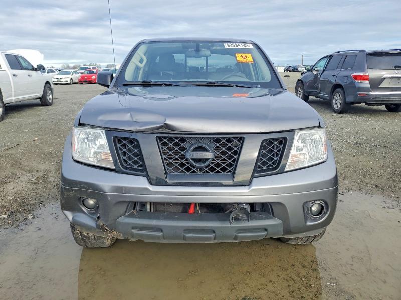 2021 Nissan Frontier s