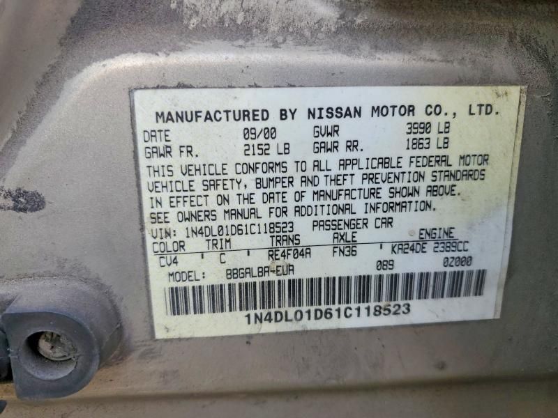 2001 Nissan Altima xe