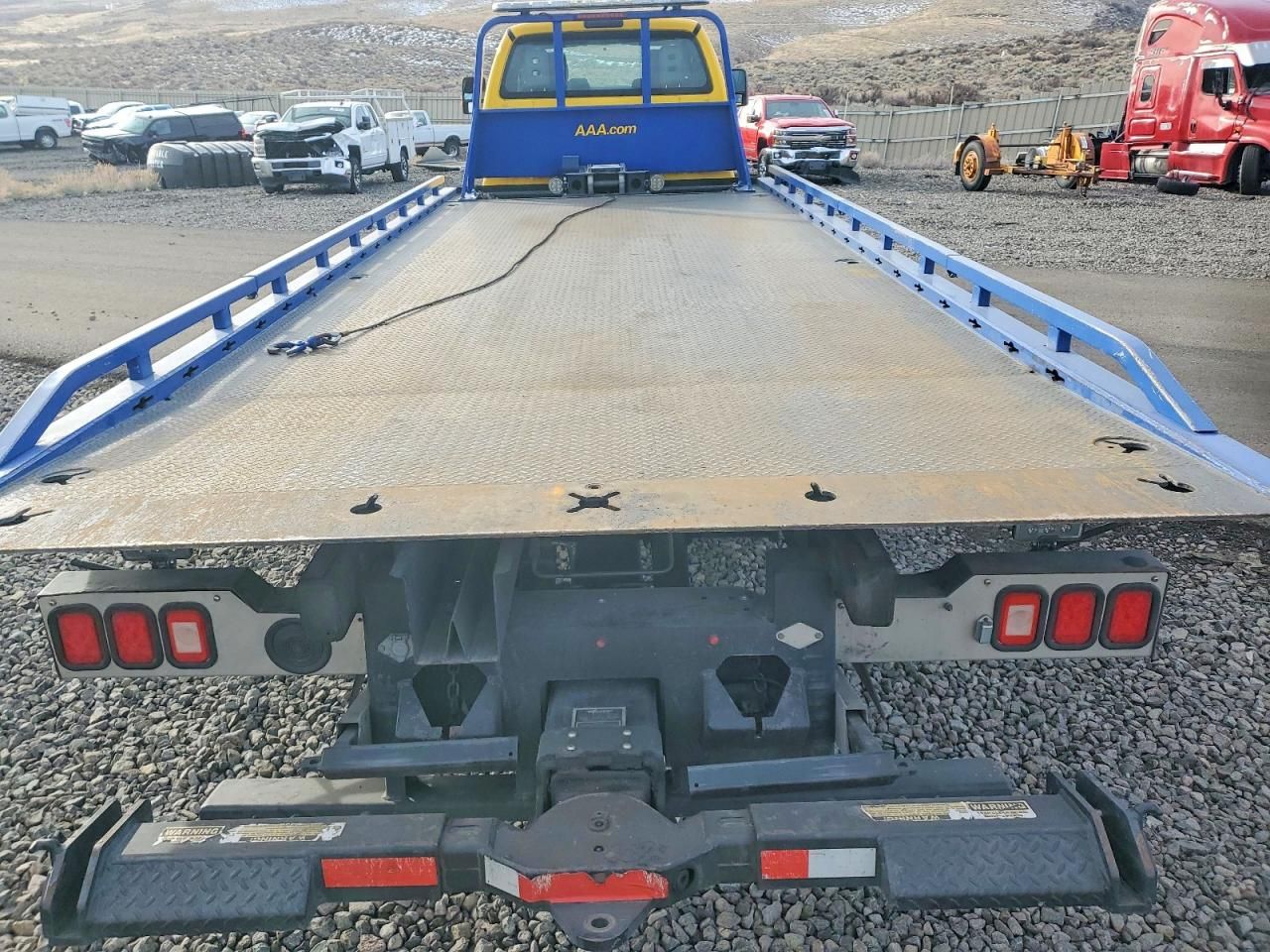 2019 Ford F650 Super Duty Rollback Truck