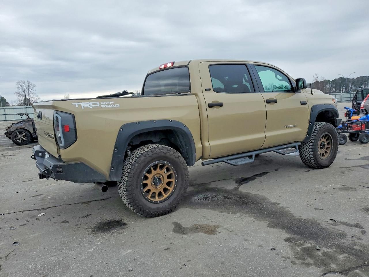 2017 Toyota Tundra Crewmax SR5