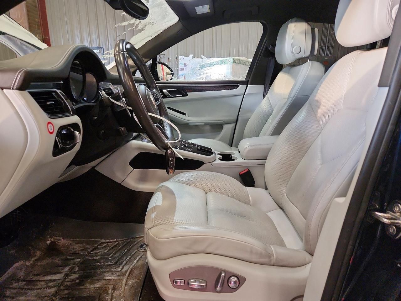 2017 Porsche Macan s