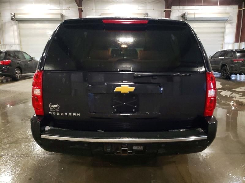 2014 Chevrolet Suburban K1500 ltz