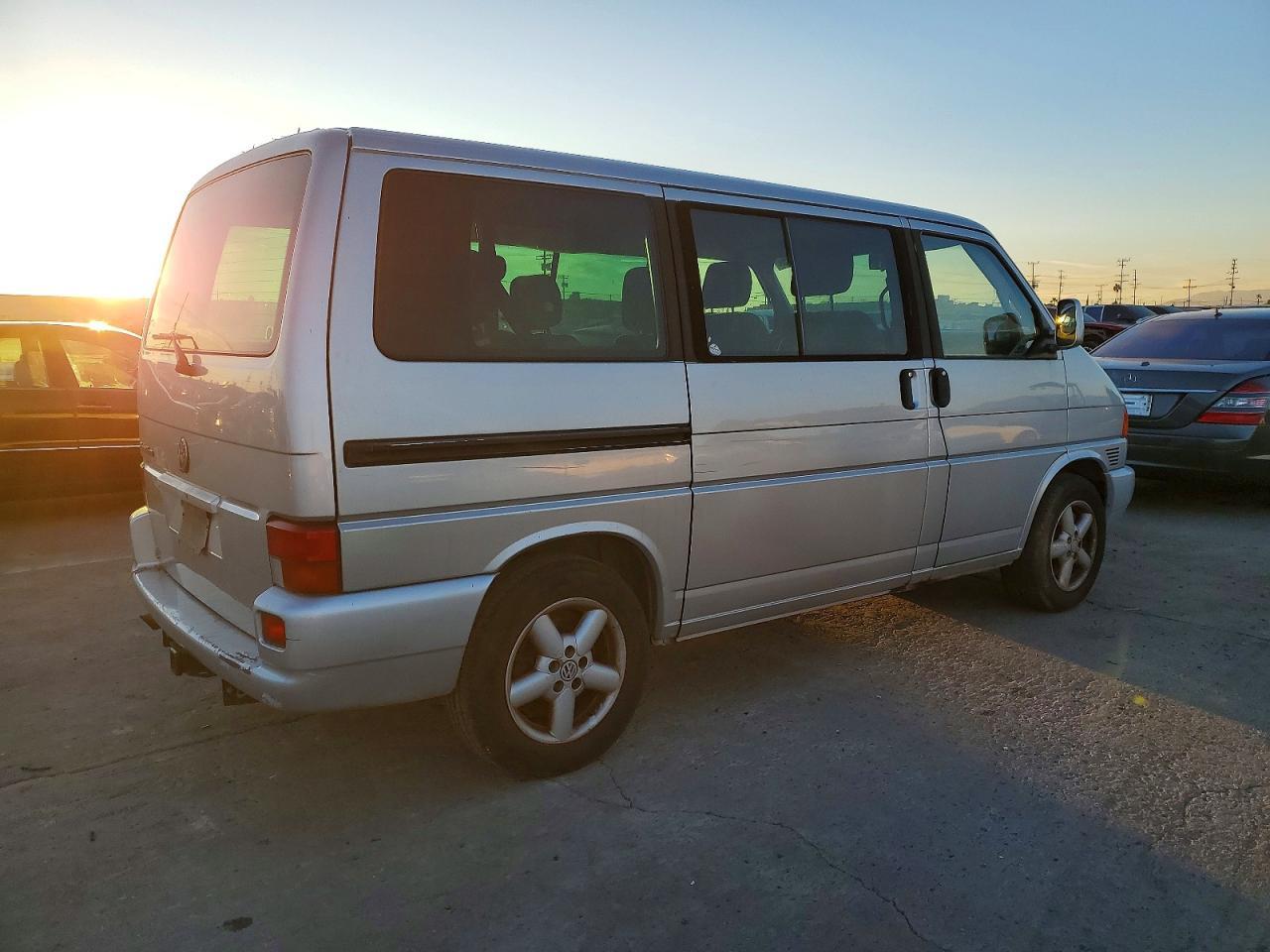 2002 Volkswagen Eurovan gls