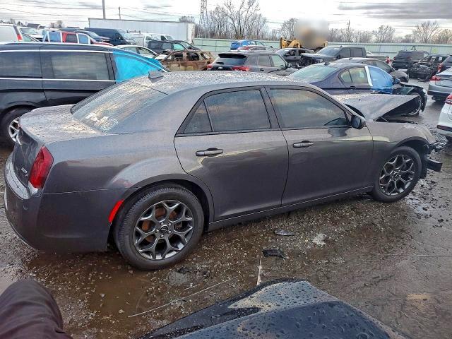2017 Chrysler 300 s