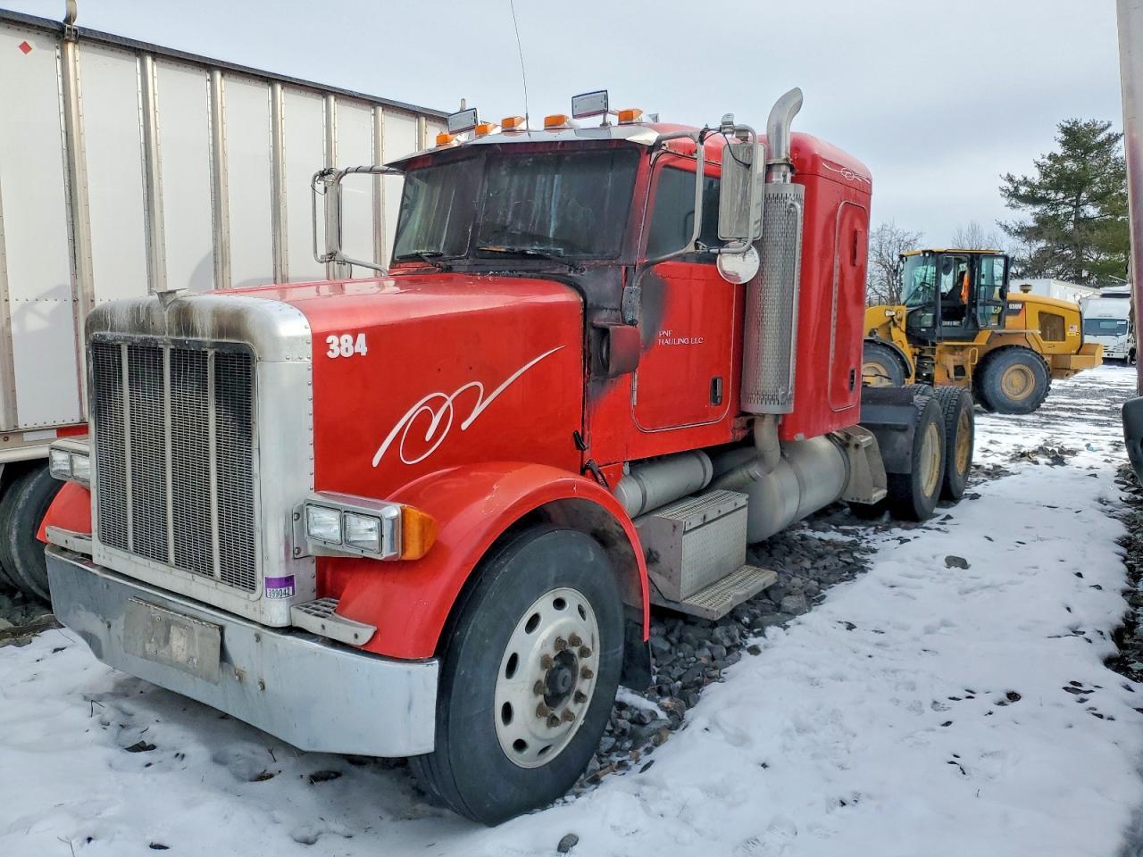 2006 Peterbilt 378 Semi Truck