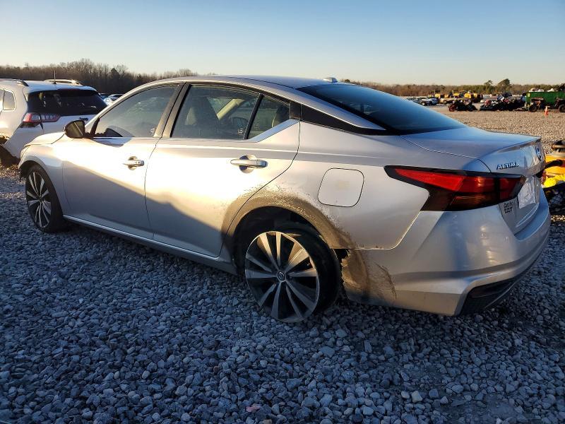 2019 Nissan Altima sr