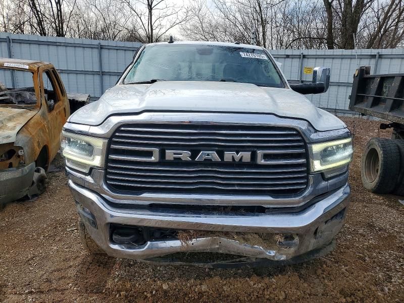 2022 Dodge 3500 Laramie
