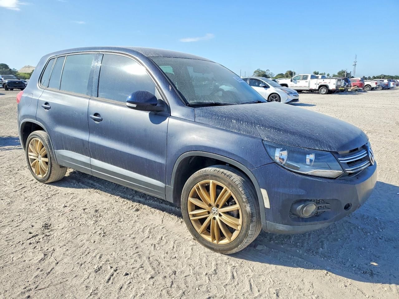 2014 Volkswagen Tiguan s