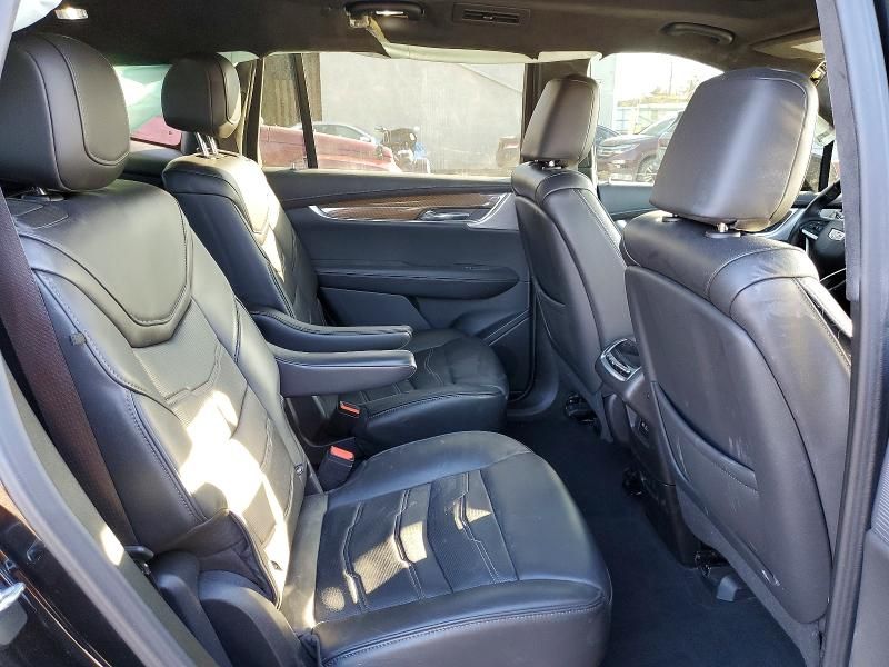 2022 Cadillac XT6 Sport Platinum