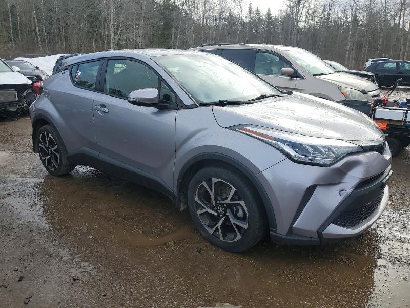 2020 Toyota C-hr xle