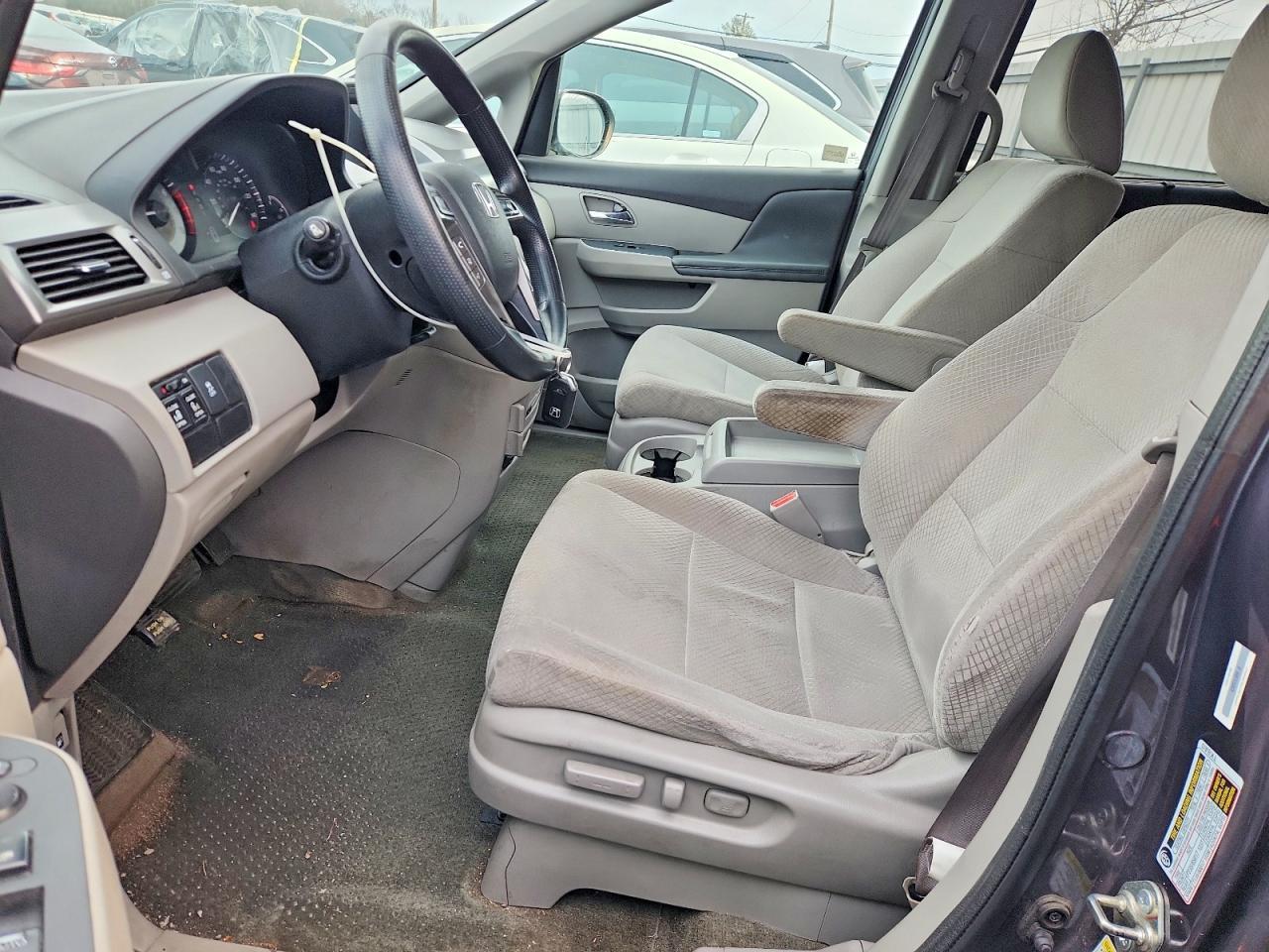 2016 Honda Odyssey se
