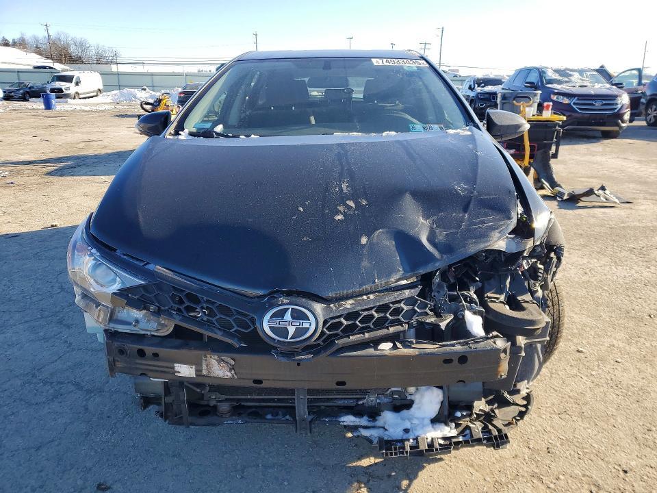 2016 Scion IM