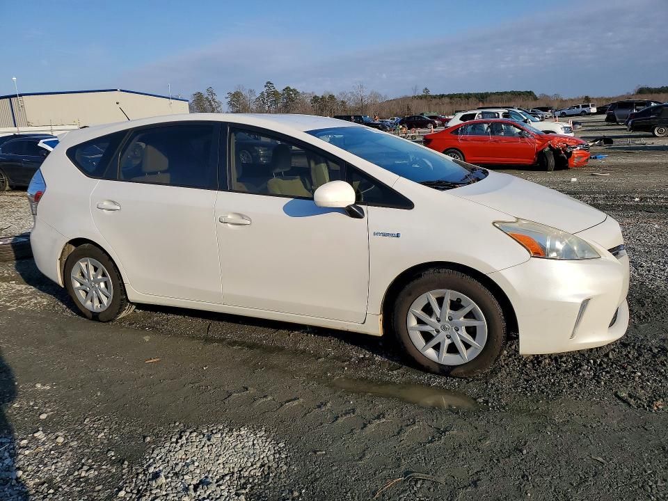 2013 Toyota Prius v