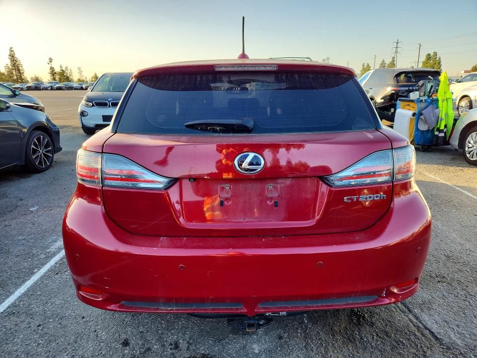 2013 Lexus Ct 200h Base