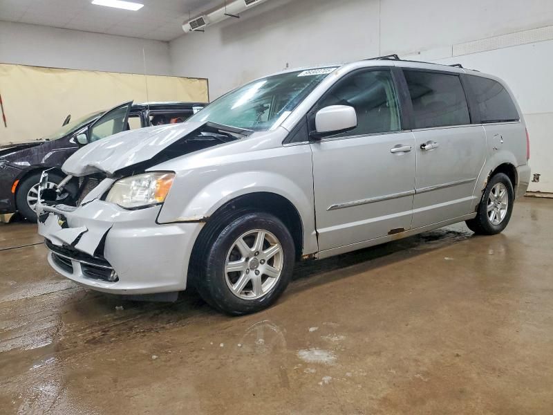 2011 Chrysler Town & Country Touring