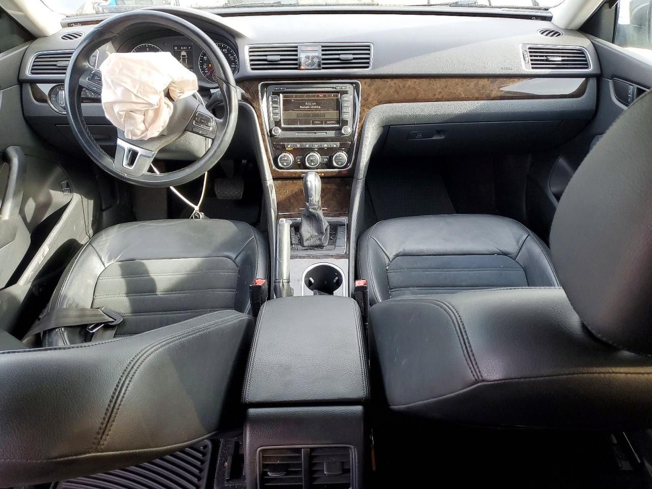 2015 Volkswagen Passat sel