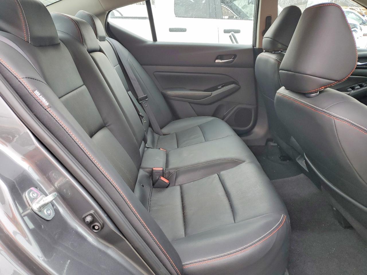 2025 Nissan Altima sr