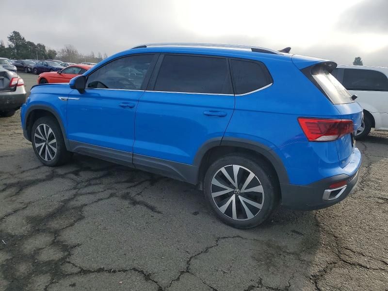 2022 Volkswagen Taos se