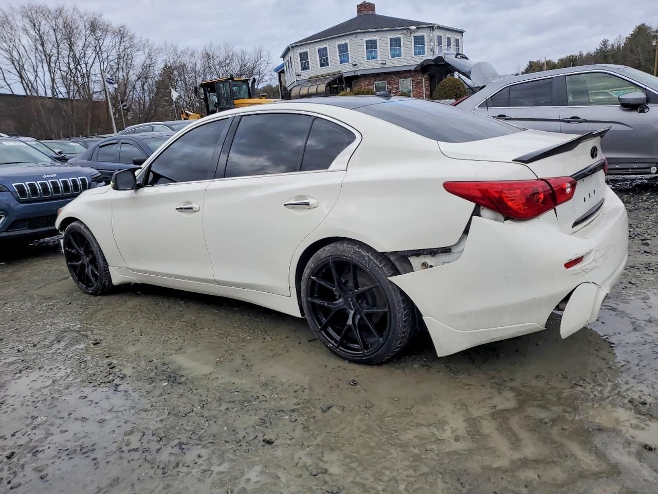 2017 Infiniti Q50 Premium