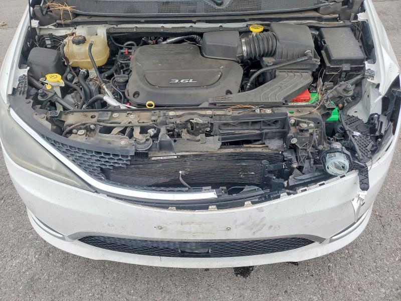 2017 Chrysler Pacifica Touring l Plus