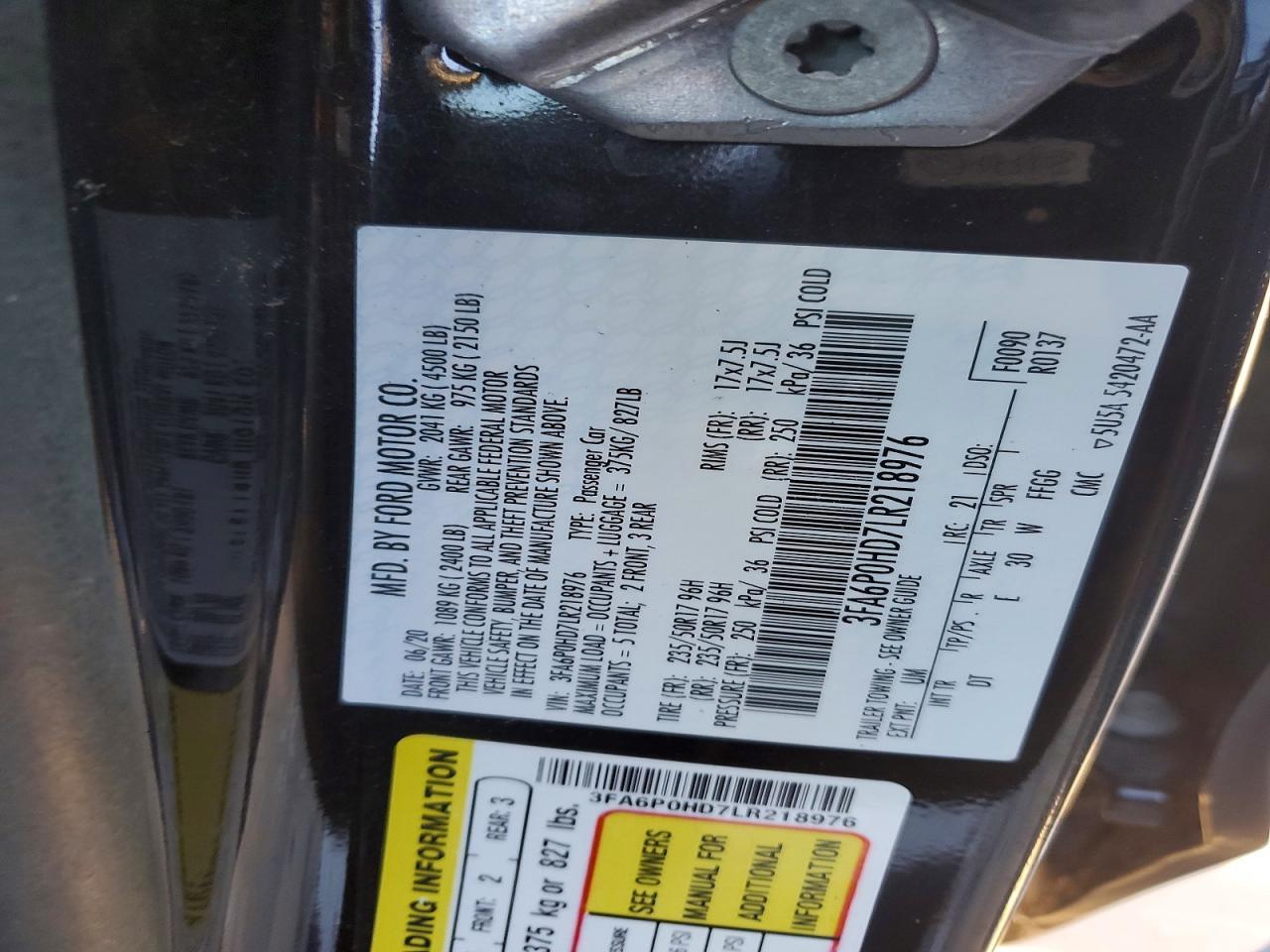 2020 Ford Fusion se