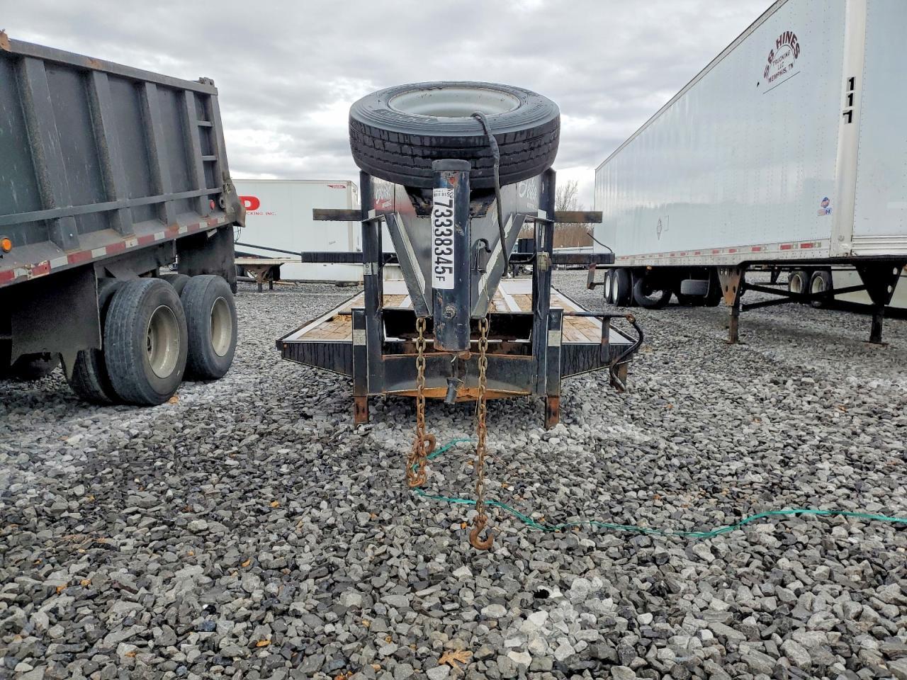 2015 Gooseneck Hitch Trailer