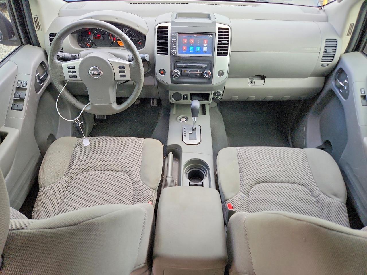 2020 Nissan Frontier s