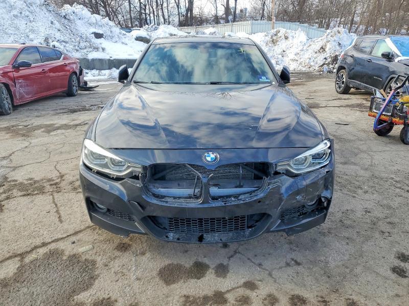 2017 BMW 330 xi
