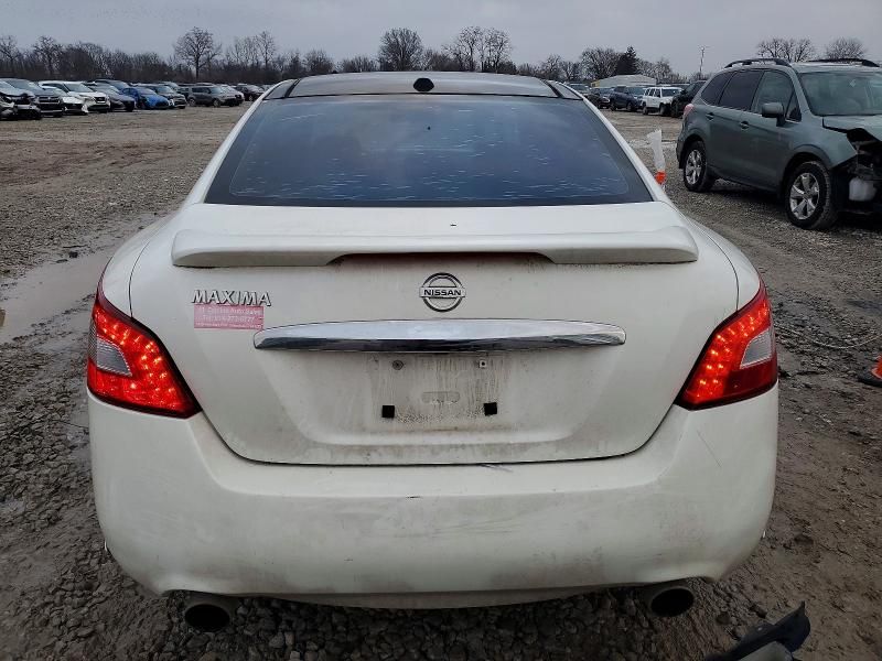 2010 Nissan Maxima s
