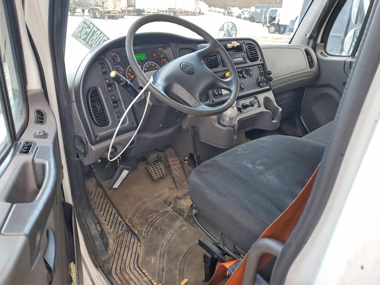 2016 Freightliner M2 106 Medium Duty